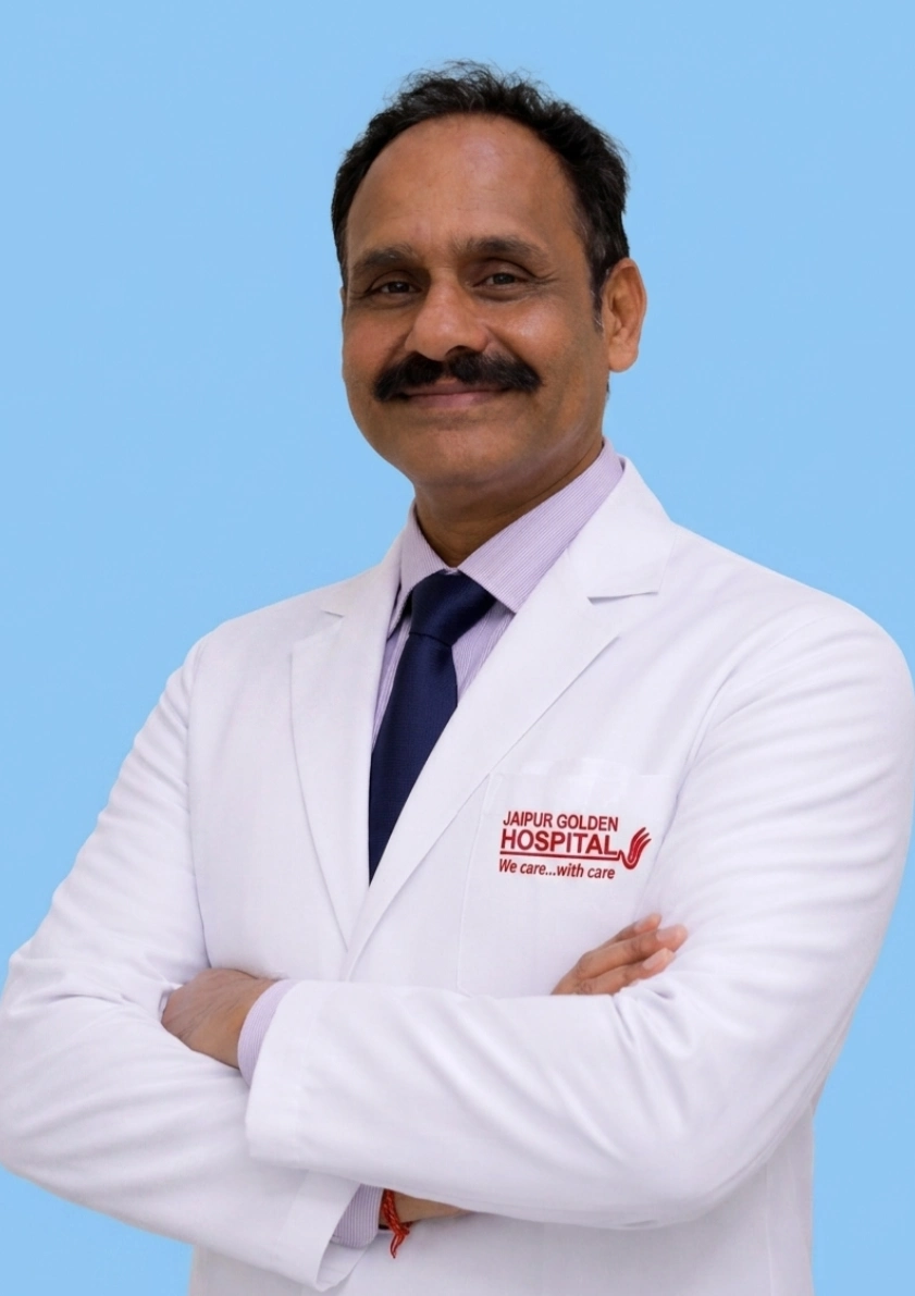 Dr. Manoj Sareen (Laboratory Services)