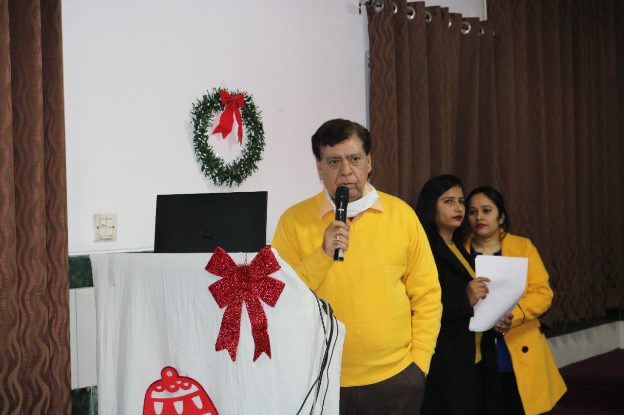 Christmas Celebration In Jaipur Golden Hospital.