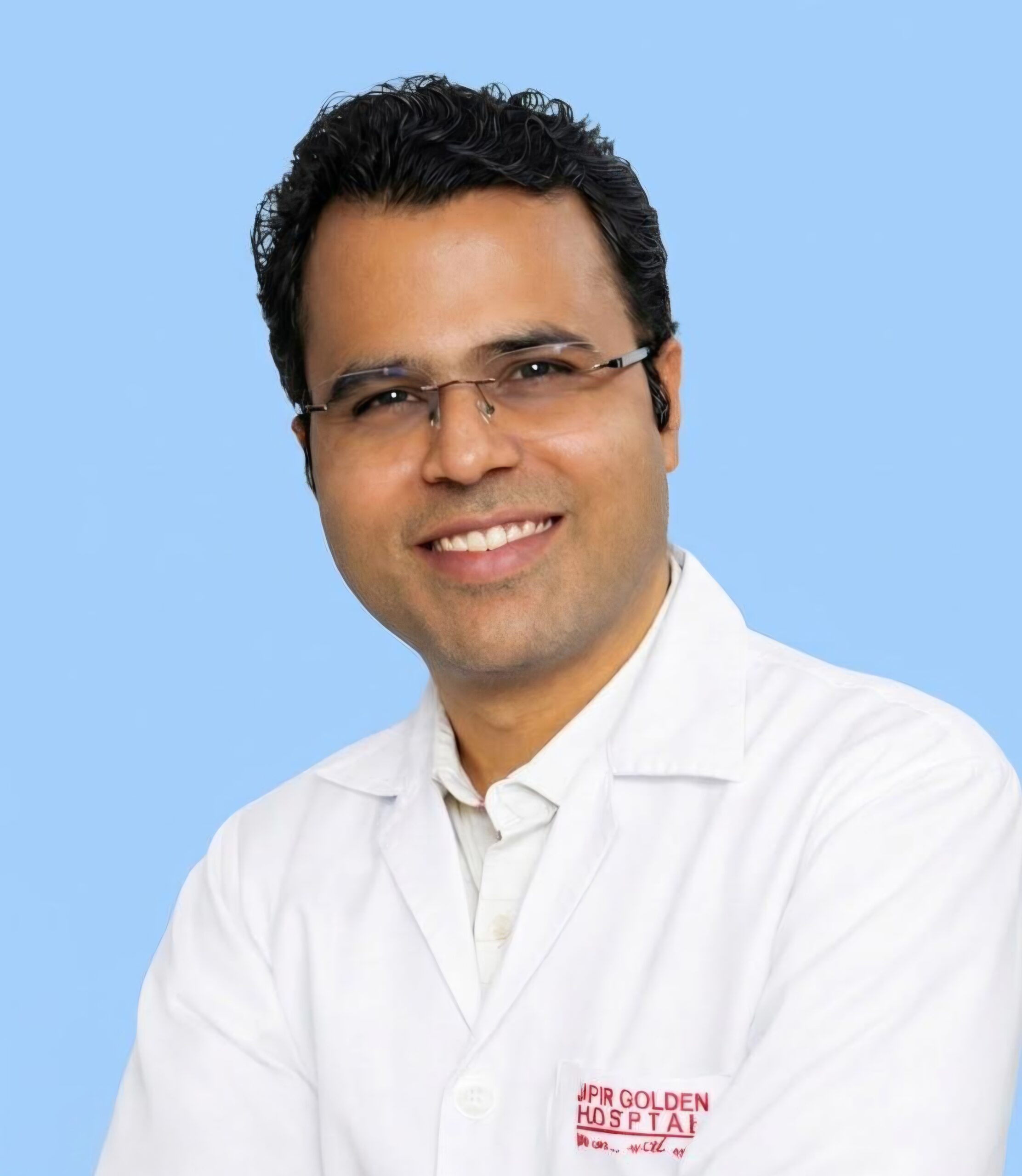 Dr. Ravinder Yadav (Paediatrics & Neonatology)